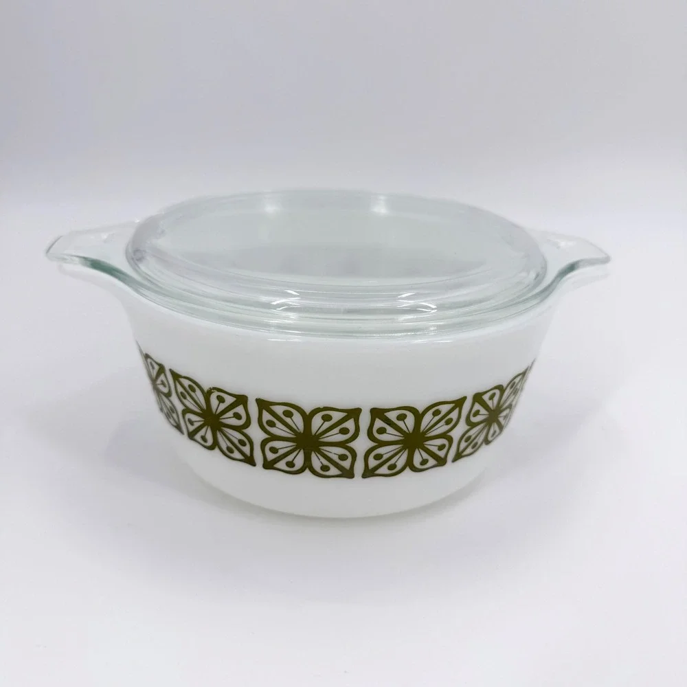Vintage Pyrex 474-B Verde Green Square Flowers 1.5Q Casserole Dish + Lid